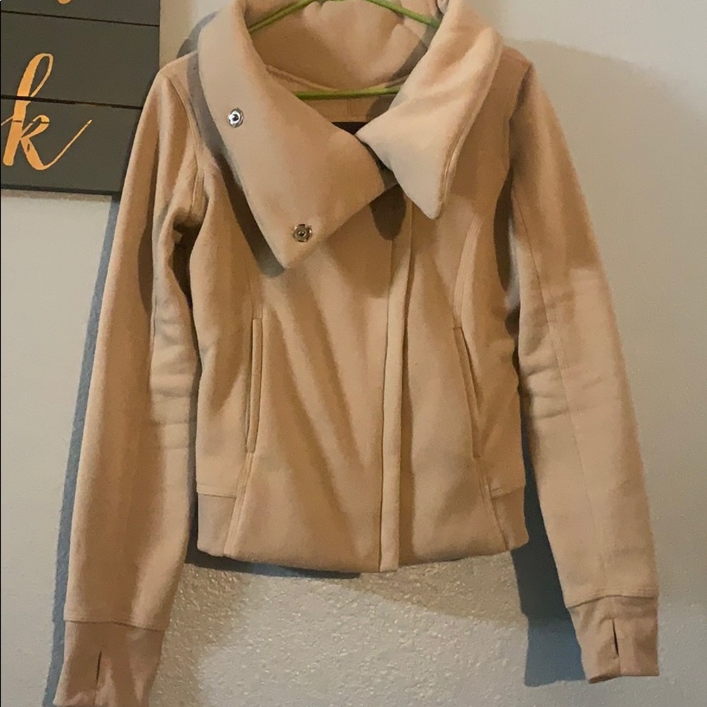 Light brown sweater super comfy